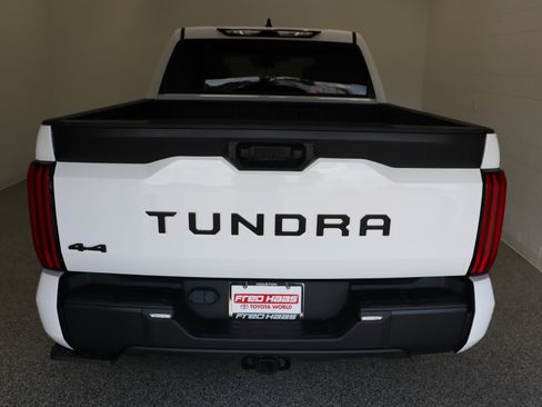 Used 2023 Toyota Tundra SR5 AWD/4WD image 8