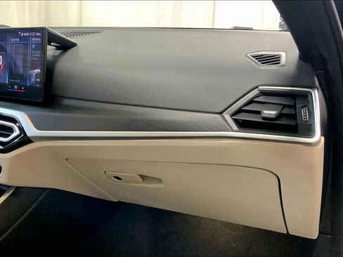 Used 2023 BMW 330i xDrive 330i xDrive image 19