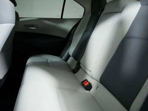 Used 2021 Toyota Corolla LE image 16