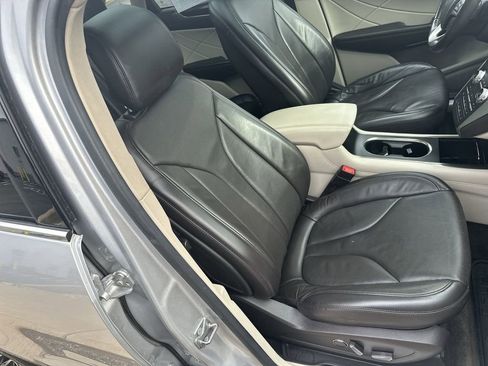 Used 2017 Lincoln MKC Reserve w/ Technology Package AWD/4WD image 25