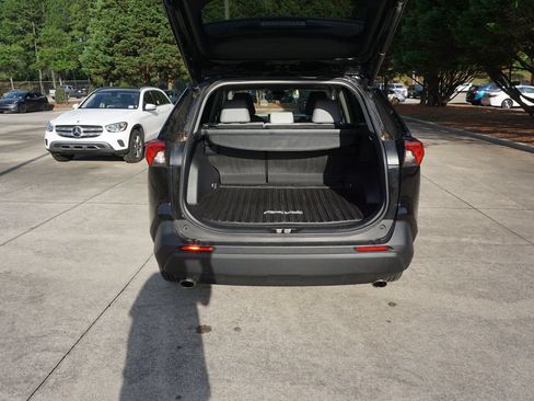 Used 2023 Toyota RAV4 XLE Premium FWD image 16