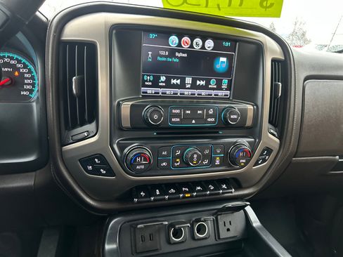 Used 2018 GMC Sierra 1500 Denali image 12