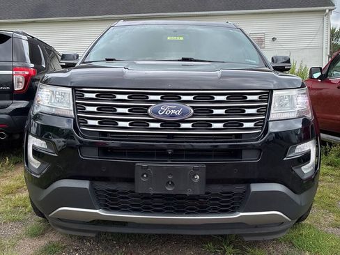 Used 2017 Ford Explorer Limited AWD/4WD image 9