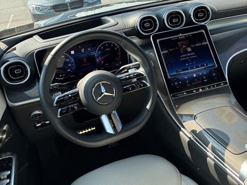 Certified 2024 Mercedes-Benz GLC 300 4MATIC image 9