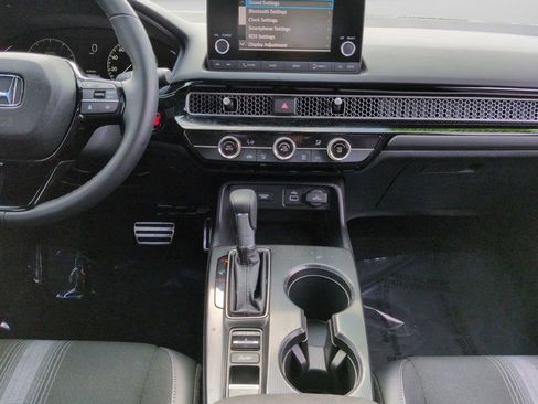 Used 2024 Honda Civic Sport image 18