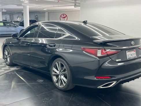 Used 2019 Lexus ES 350 F Sport image 4