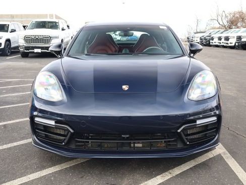 Used 2018 Porsche Panamera 4S image 3