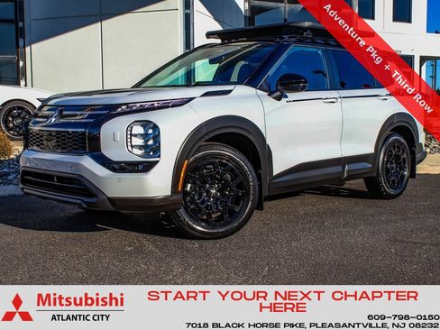 New 2026 Mitsubishi Outlander Trail Edition image 1