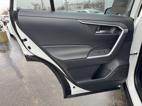 New 2025 Toyota RAV4 SE image 25