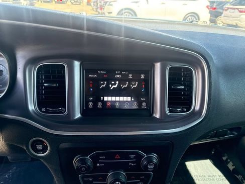 Used 2021 Dodge Charger SXT RWD image 16