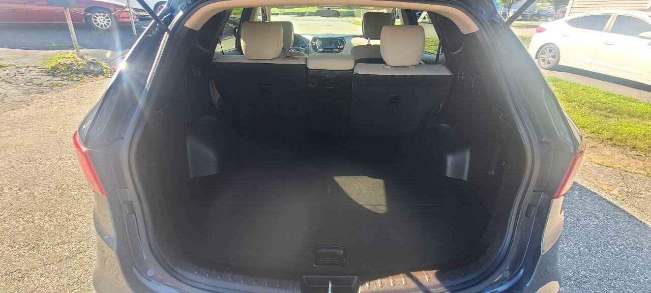 Used 2018 Hyundai Santa Fe Sport AWD/4WD image 13
