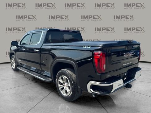 Used 2023 GMC Sierra 1500 SLT w/ SLT Premium Package AWD/4WD image 2