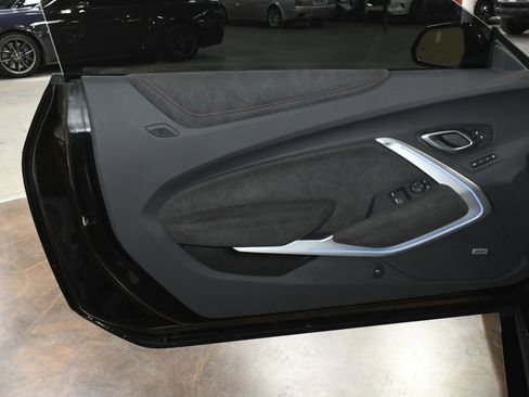 Used 2023 Chevrolet Camaro ZL1 image 43