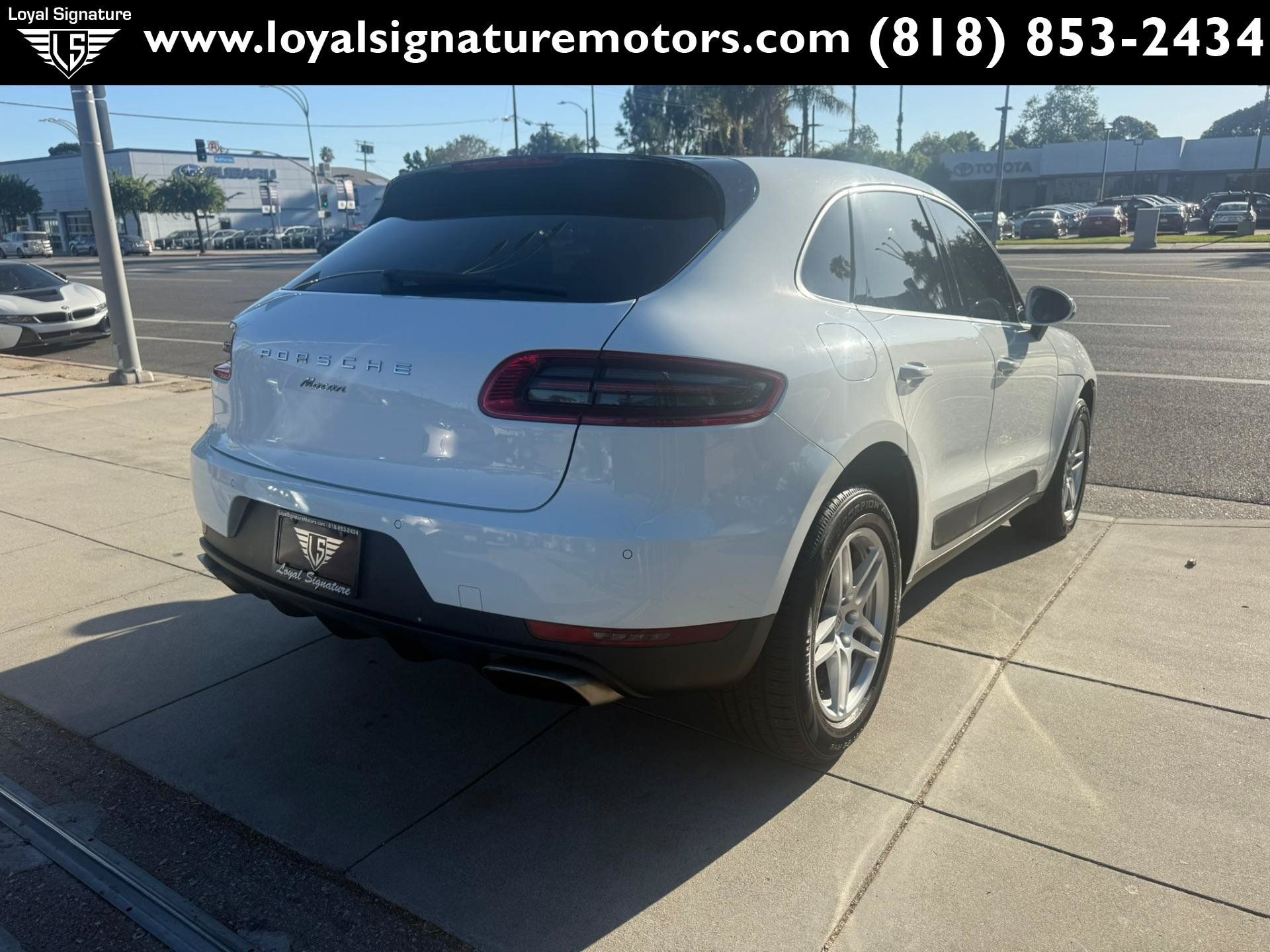 Used 2017 Porsche Macan AWD/4WD image 7