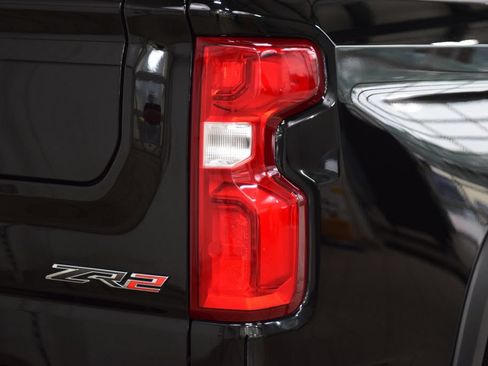 Used 2024 Chevrolet Silverado 1500 ZR2 w/ Technology Package AWD/4WD image 20