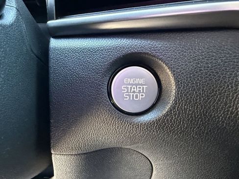 New 2026 Kia Sorento S image 25