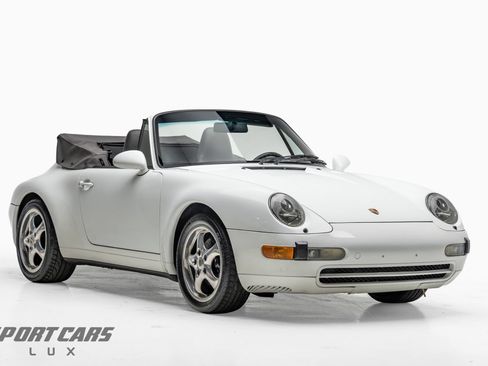 Used 1995 Porsche 911 Carrera RWD image 1
