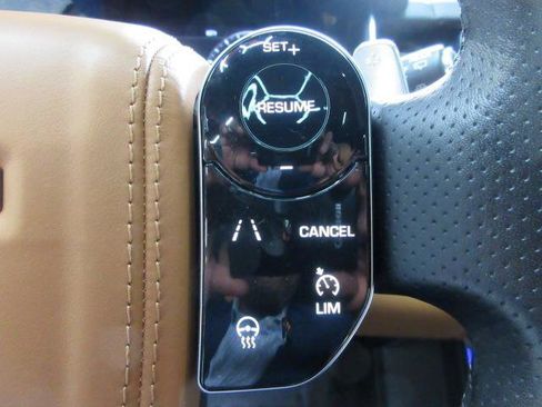 Used 2019 Land Rover Range Rover Sport HSE Dynamic AWD/4WD image 18