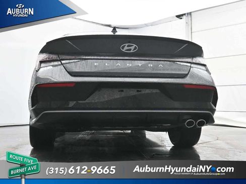 New 2025 Hyundai Elantra N Line FWD image 17