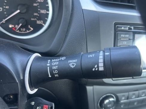 Used 2018 Nissan Sentra S w/ S Midnight Style Package image 25