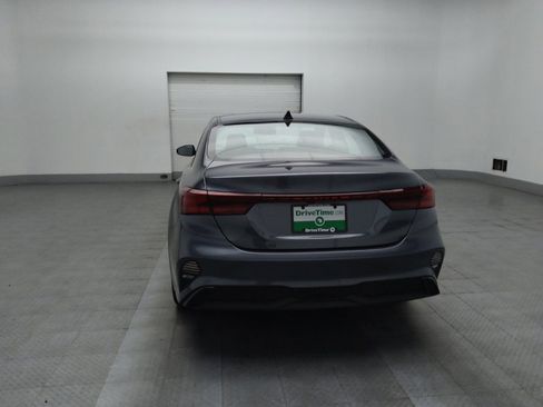 Used 2023 Kia Forte LXS image 6