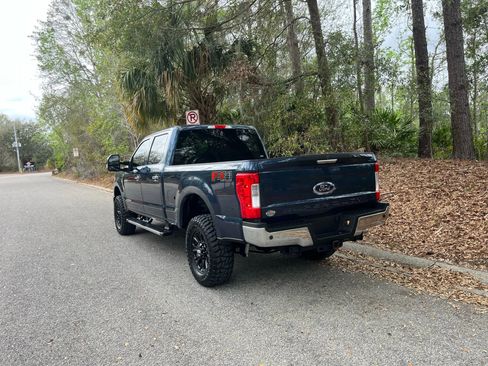Used 2017 Ford F250 XLT w/ XLT Premium Package image 10