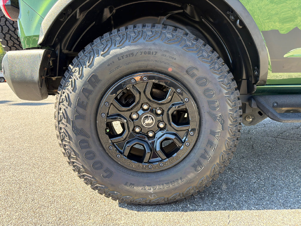 Used 2022 Ford Bronco Wildtrak AWD/4WD image 17