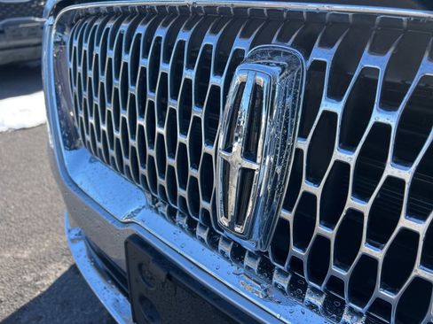 Used 2022 Lincoln Corsair AWD w/ Equipment Group 101A image 30