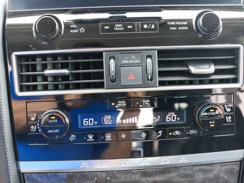 Used 2021 Nissan Armada Platinum w/ Captain's Chairs Package RWD image 29