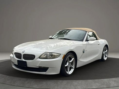 Used 2006 BMW Z4 3.0si RWD image 5