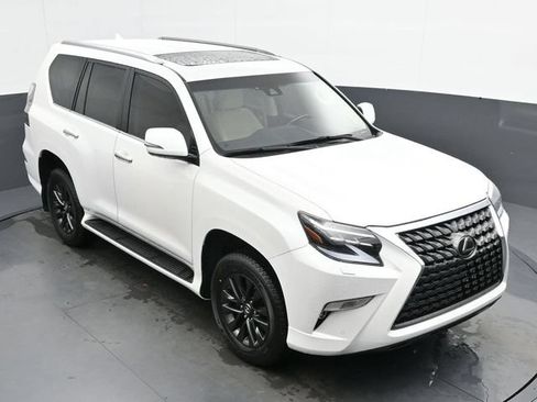 Certified 2020 Lexus GX 460 Premium w/ Premium Package AWD/4WD image 41