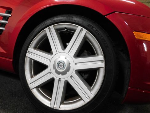 Used 2005 Chrysler Crossfire Limited image 26