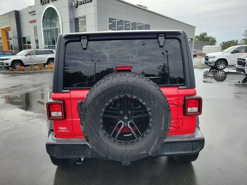 Used 2019 Jeep Wrangler Unlimited Sport S image 8