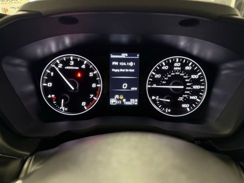 Used 2024 Subaru Impreza 2.0i Sport image 10
