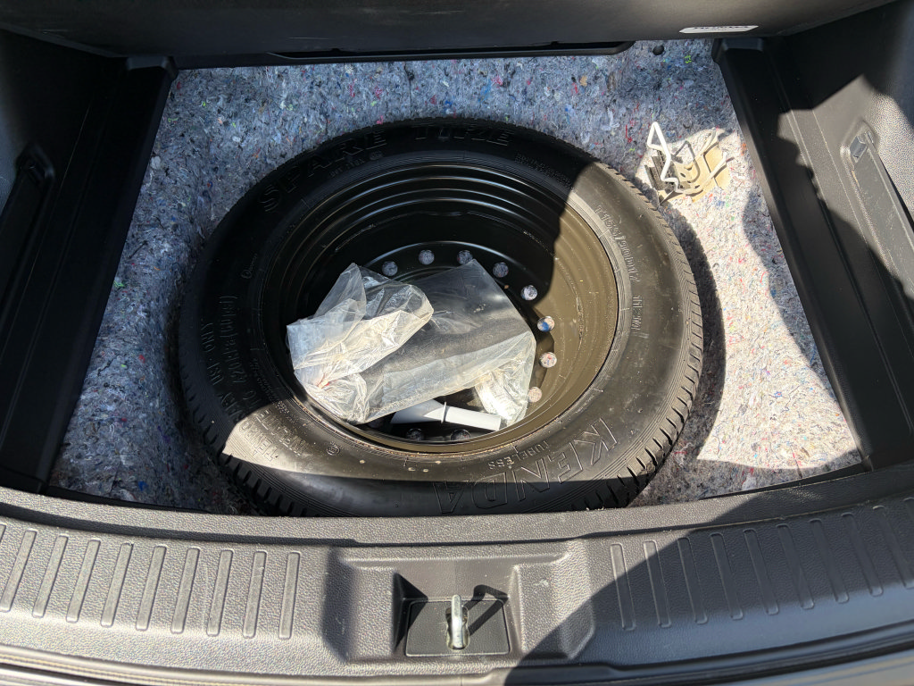 Used 2023 Honda CR-V EX-L image 9