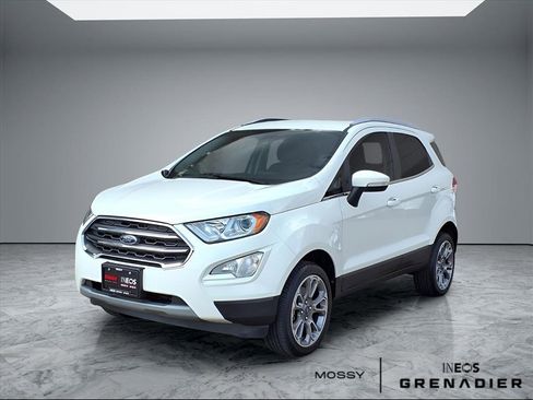 Used 2020 Ford EcoSport Titanium image 2