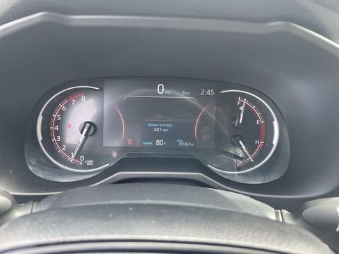 Used 2024 Toyota RAV4 XLE FWD image 35