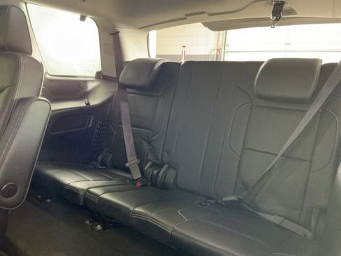 Used 2015 GMC Yukon Denali image 27