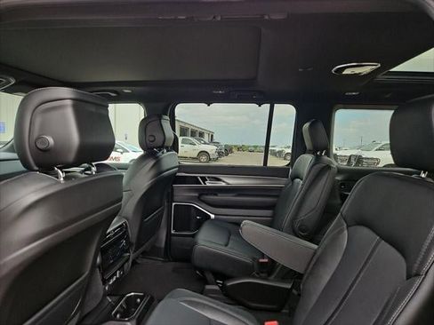 New 2026 Jeep Grand Wagoneer Limited AWD/4WD image 48