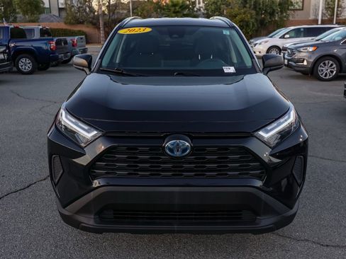 Used 2023 Toyota RAV4 LE image 9