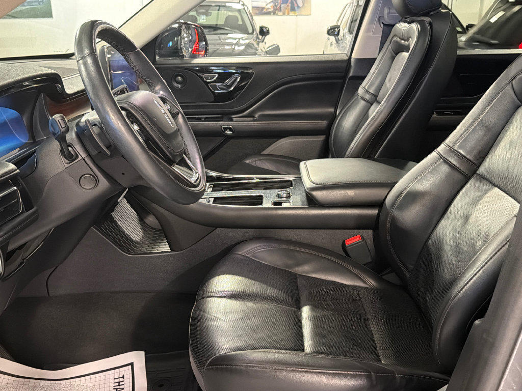 Used 2023 Lincoln Aviator Reserve w/ Elements Package Plus AWD/4WD image 10
