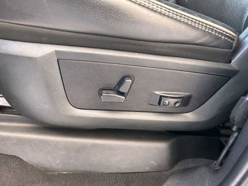 Used 2019 RAM 2500 Laramie image 46