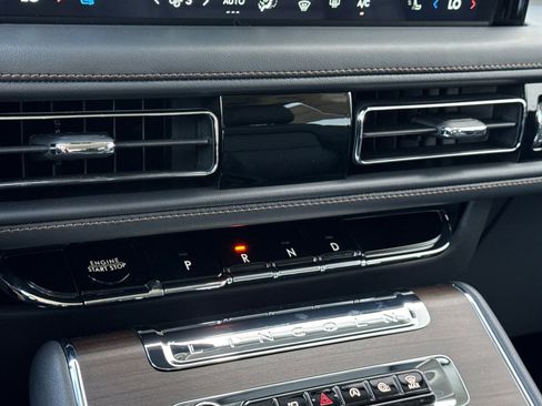 New 2025 Lincoln Aviator Reserve image 21