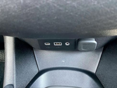 Used 2024 Chevrolet Malibu RS FWD image 35