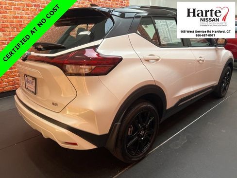 Used 2024 Nissan Kicks SR image 4