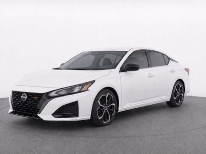 Used 2023 Nissan Altima 2.5 SR