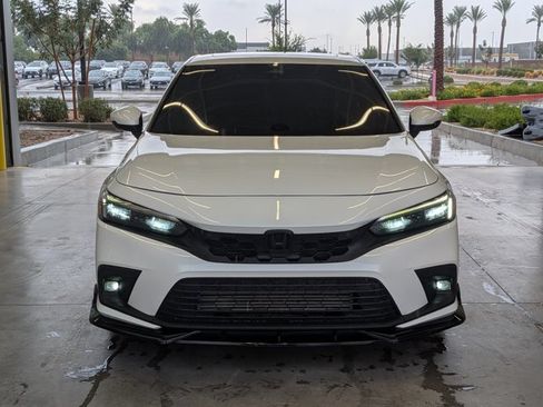 Used 2024 Honda Civic Sport Touring image 2