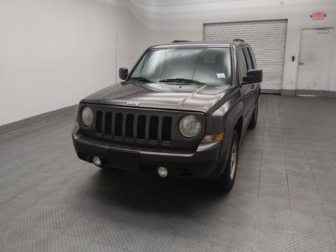 Used 2014 Jeep Patriot Sport w/ Power Value Group AWD/4WD image 15