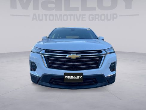 Used 2023 Chevrolet Traverse LT image 8