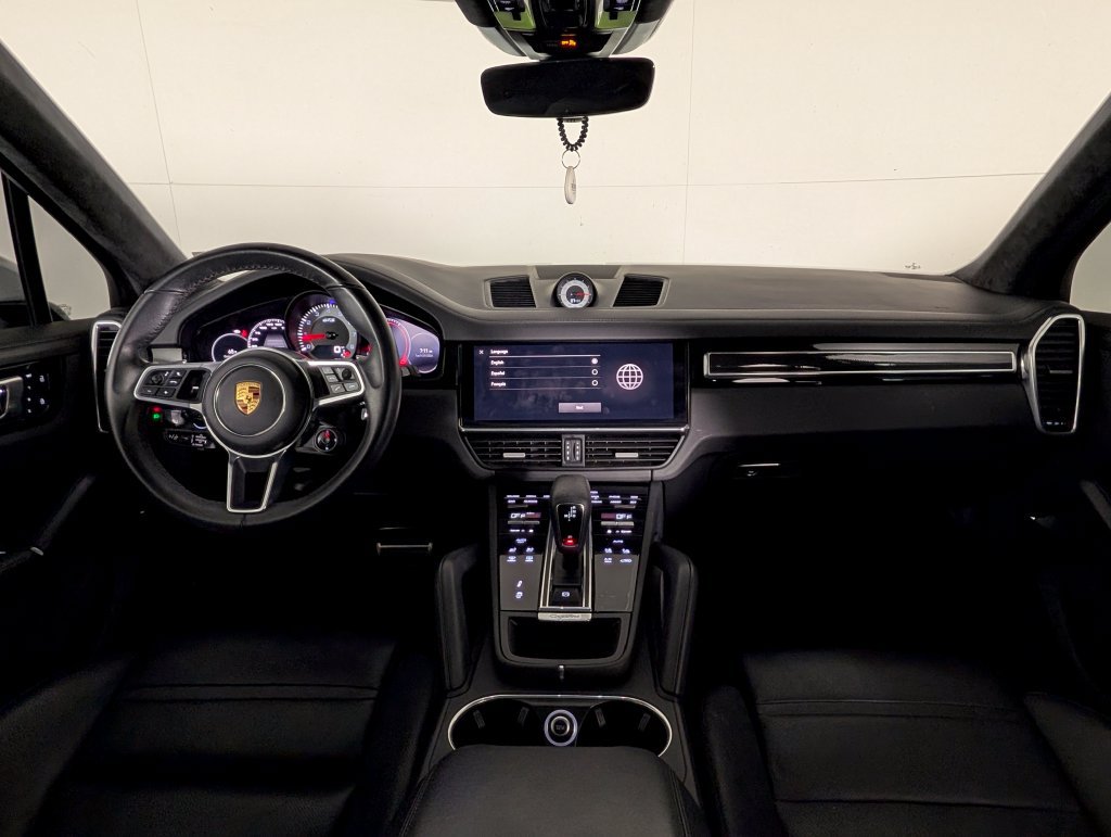 Certified 2023 Porsche Cayenne GTS AWD/4WD image 19